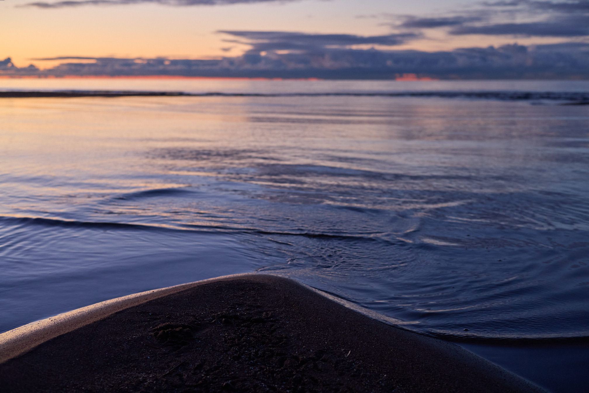 Много воды и берега не видно